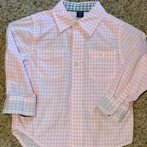 Pink gingham shirt!